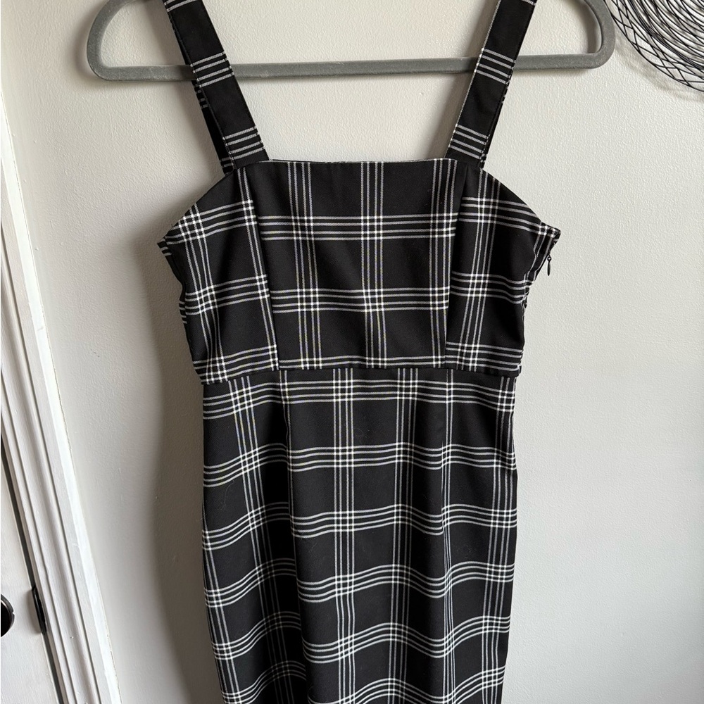 Divided Black and White Sheath Mini Dress